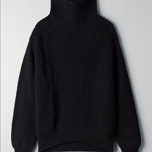 Aritzia Wilfred Montpellier black sweater